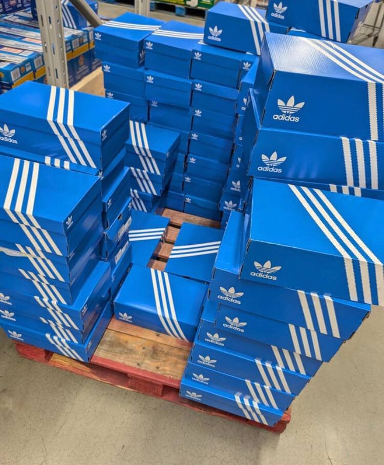 5987672693027226691-1.jpg Adidas Shoes Pallets (150 pairs) - Image 1