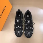 Louis Vuitton Shoes Pallets(150 pairs per pallet) - Image 8